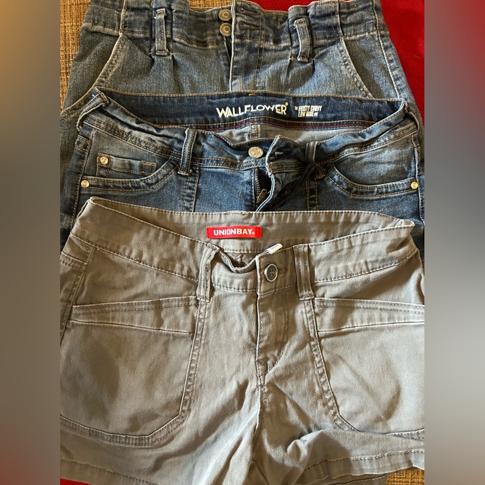 Girl shorts all sizes 7